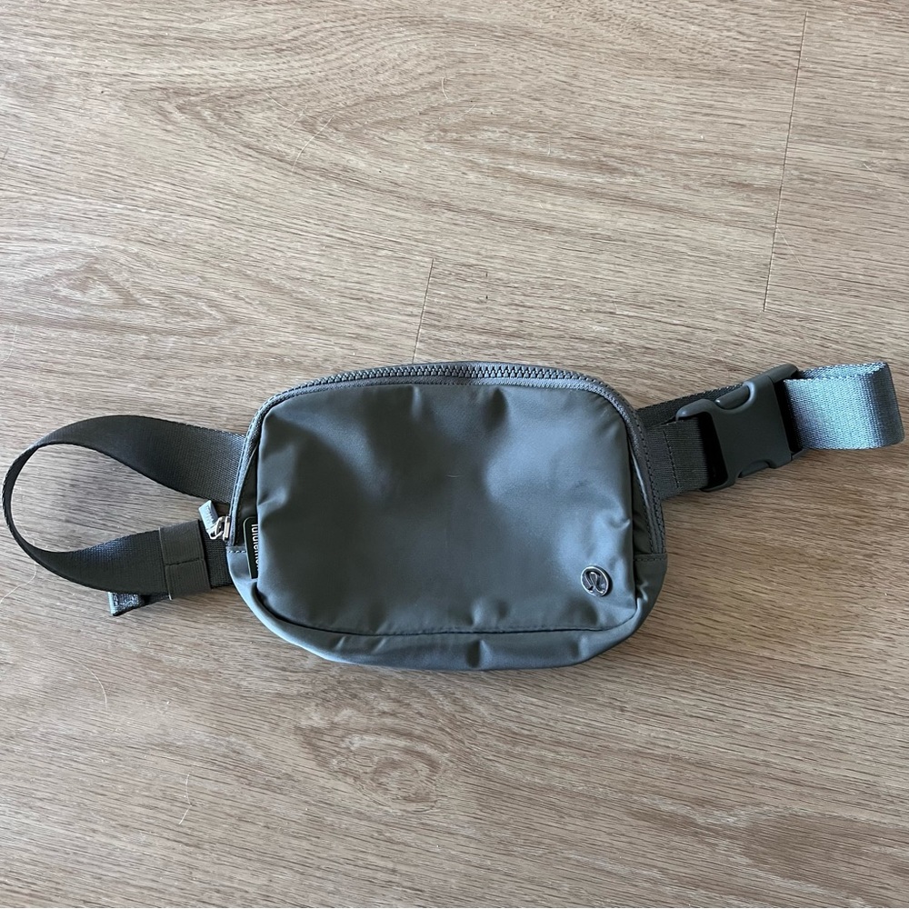 Lululemon Fanny Pack/Belt Bag